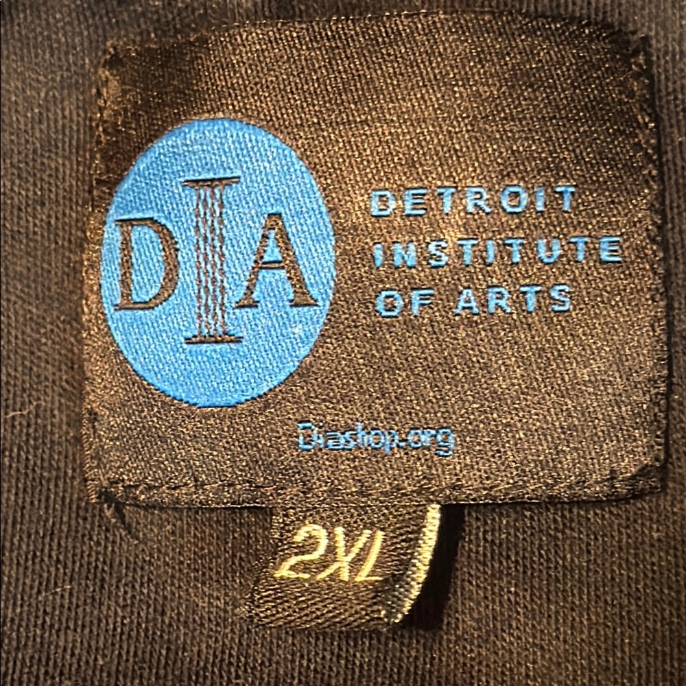 Classic Black Polo Shirt with Diego Rivera Mural Pocket - Picture 7 of 9